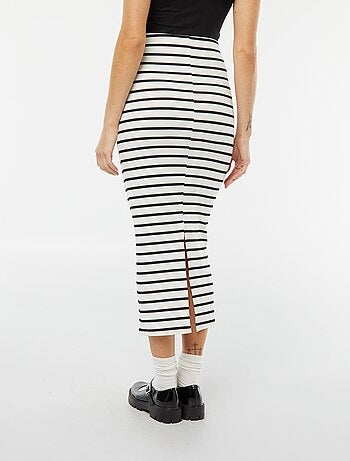 Saia-camisola justa