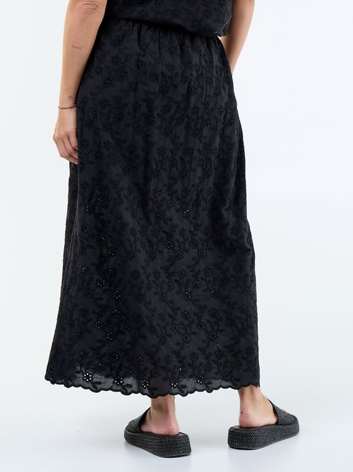 Saia comprida com bordado inglês - Kiabi