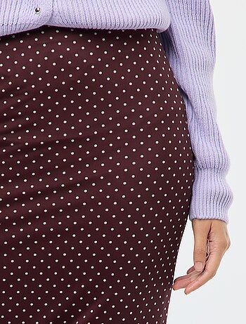 Saia comprida em malha com bolinhas