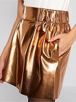 Saia curta brilhante - Kiabi