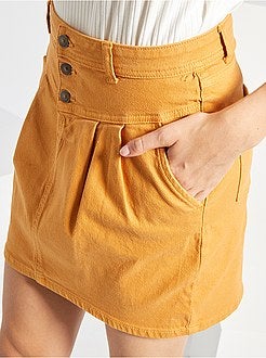 Saia curta em sarja - Kiabi