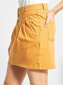 Saia curta em sarja - Kiabi