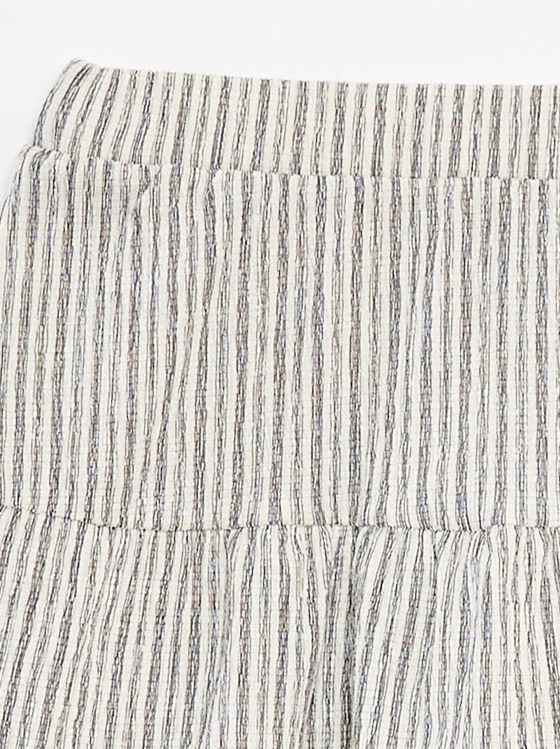 Saia curta estampado e com folhos BRANCO - Kiabi