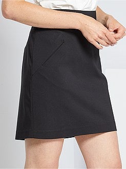 Saia curta tipo fato - Kiabi