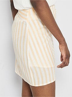Saia curta trespassada - Kiabi