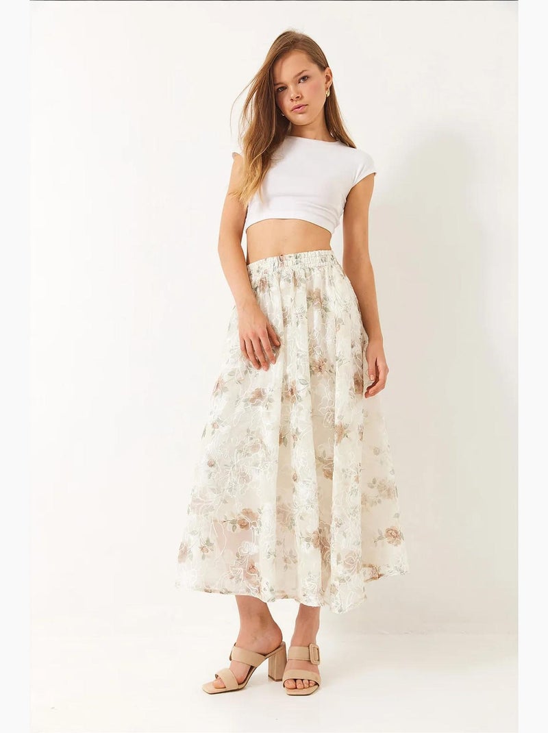 Saia evasé com cintura elástica, tule bordado floral e forro detalhado lucci Branco sujo - Kiabi