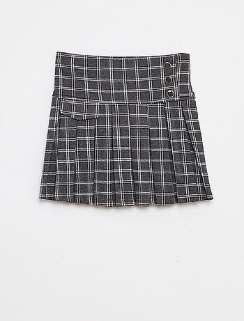 Saia evasé com motivo aos quadrados