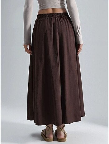 Saia maxi com cintura elástica e bolsos busem