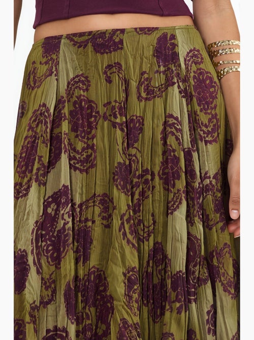 Saia maxi em chiffon paisley de cintura alta busem - Kiabi Saia maxi em chiffon paisley de cintura alta busem - Kiabi