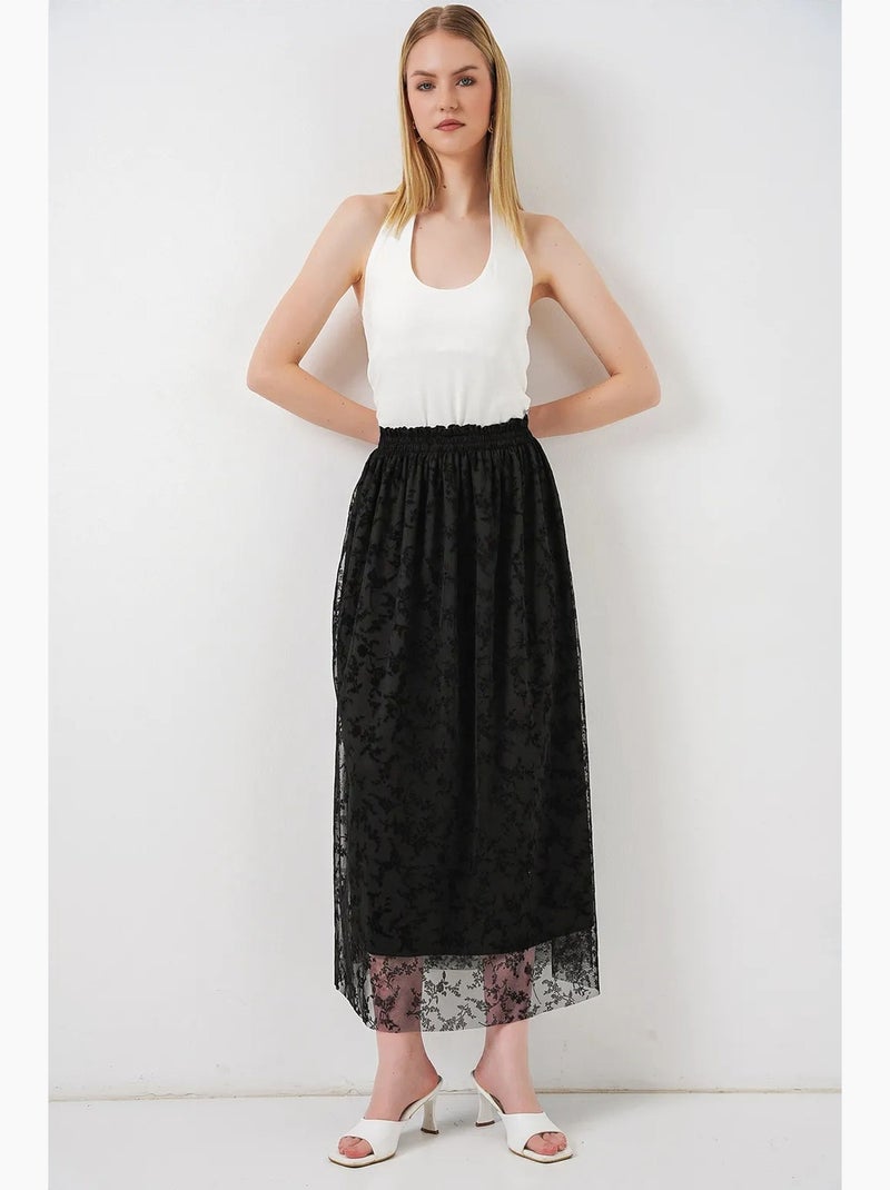 Saia maxi em linha a de cintura alta com flores bdart Preto - Kiabi