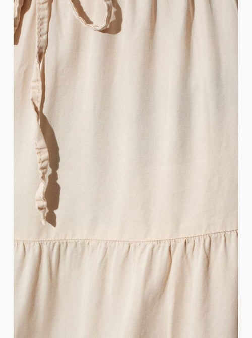 Saia maxi em linha a de cintura subida com detalhe de atar dilvin - Kiabi Saia maxi em linha a de cintura subida com detalhe de atar dilvin - Kiabi