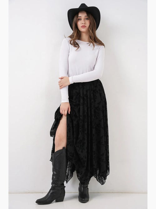 Saia maxi em linha a de cintura subida com padrão floral bdart - Kiabi Saia maxi em linha a de cintura subida com padrão floral bdart - Kiabi