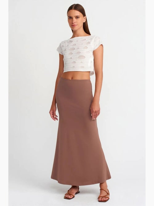 Saia maxi em linha a de cintura subida dilvin - Kiabi Saia maxi em linha a de cintura subida dilvin - Kiabi