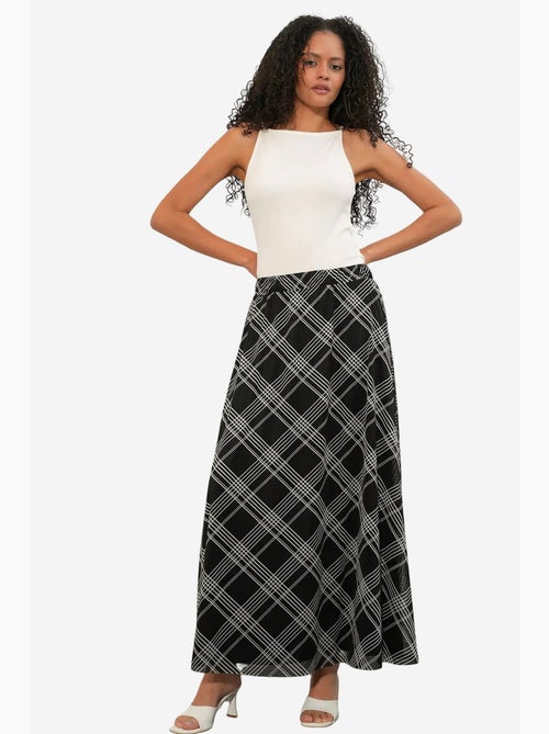 Saia maxi floral de cintura subida bdart - Kiabi Saia maxi floral de cintura subida bdart - Kiabi