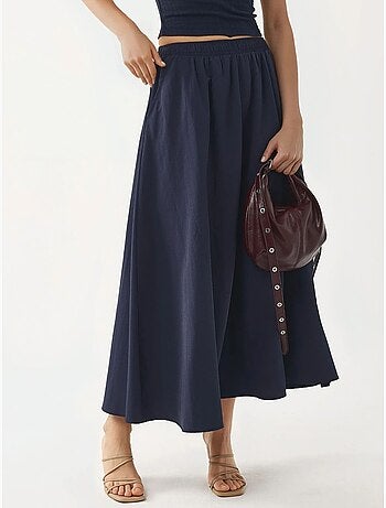 Saia midi de cintura elástica com bolsos busem