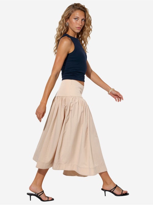 Saia midi em linha a de cintura subida busem - Kiabi Saia midi em linha a de cintura subida busem - Kiabi