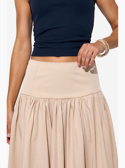 Saia midi em linha a de cintura subida busem - Kiabi Saia midi em linha a de cintura subida busem - Kiabi