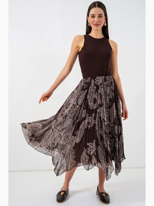 Saia midi em linha a de cintura subida com estampado paisley bdart - Kiabi Saia midi em linha a de cintura subida com estampado paisley bdart - Kiabi