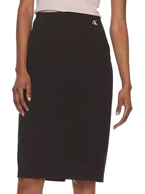 Saia Preta Calvin Klein Jeans Archival Milano para Mulher - Kiabi Saia Preta Calvin Klein Jeans Archival Milano para Mulher - Kiabi