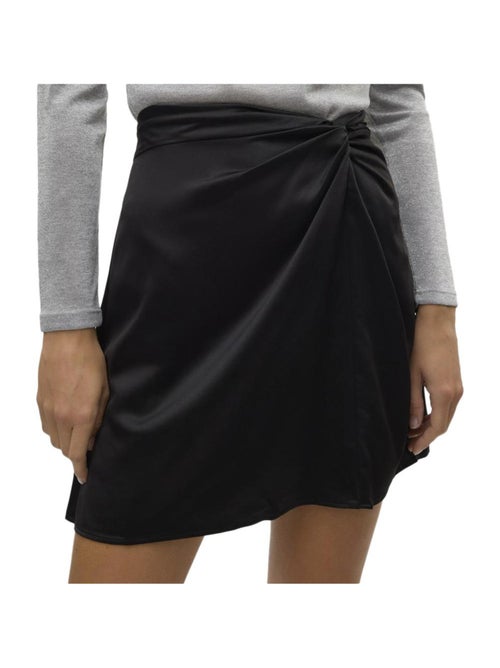 Saia Preta Feminina Vero Moda Merles - Kiabi Saia Preta Feminina Vero Moda Merles - Kiabi
