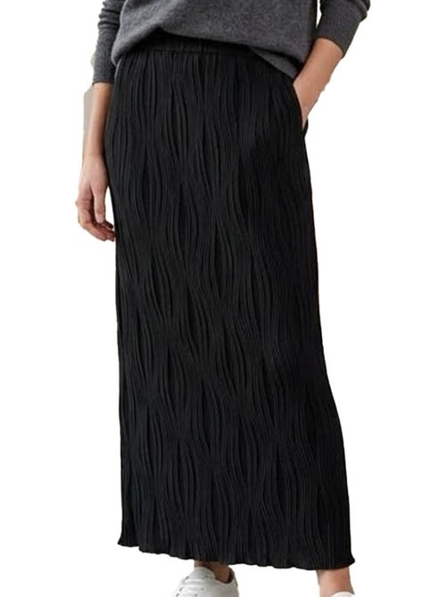 Saia Preta Vero Moda Asta para Mulher - Kiabi Saia Preta Vero Moda Asta para Mulher - Kiabi