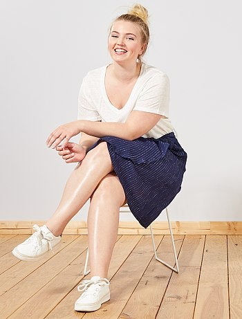 Saia soltinha com fio brilhante - Kiabi