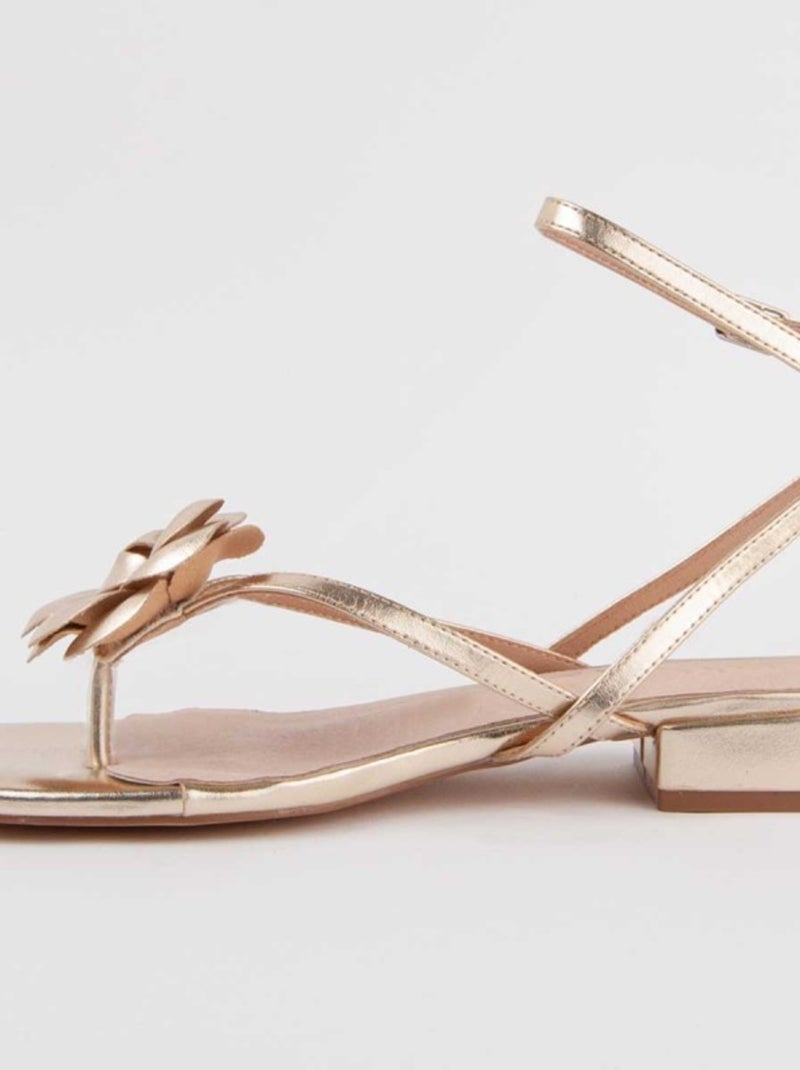 Sandália Baixa Material Sintético Montevita Dourado/Ouro - Kiabi