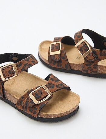 Sandália estampada de leopardo com tiras