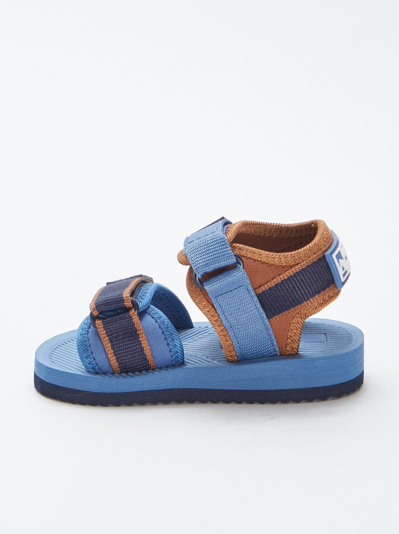 Sandálias bicolores com tiras de velcro AZUL - Kiabi