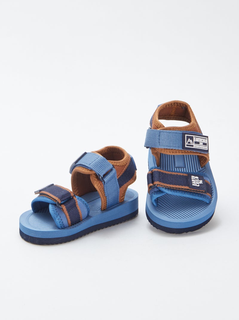 Sandálias bicolores com tiras de velcro AZUL - Kiabi