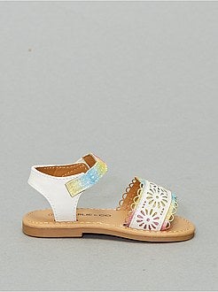 Sandálias brilhantes e ajuradas - Kiabi