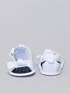 Sandálias com efeito ganga - Kiabi