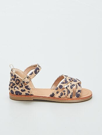 Sandálias com estampado leopardo