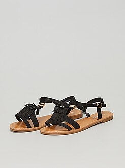 Sandálias com franjas - Kiabi