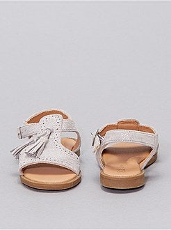 Sandálias com pompons - Kiabi