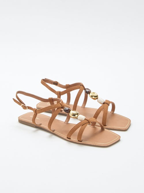 Sandálias com pormenores de joias - Kiabi