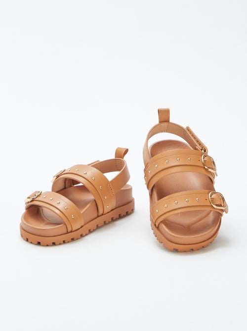 Sandálias com pormenores de tachas nas tiras - Kiabi