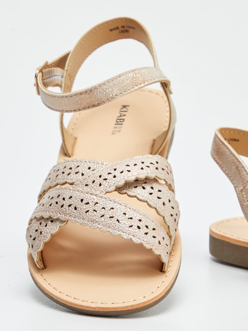 Sandálias com tiras ajuradas ROSA - Kiabi