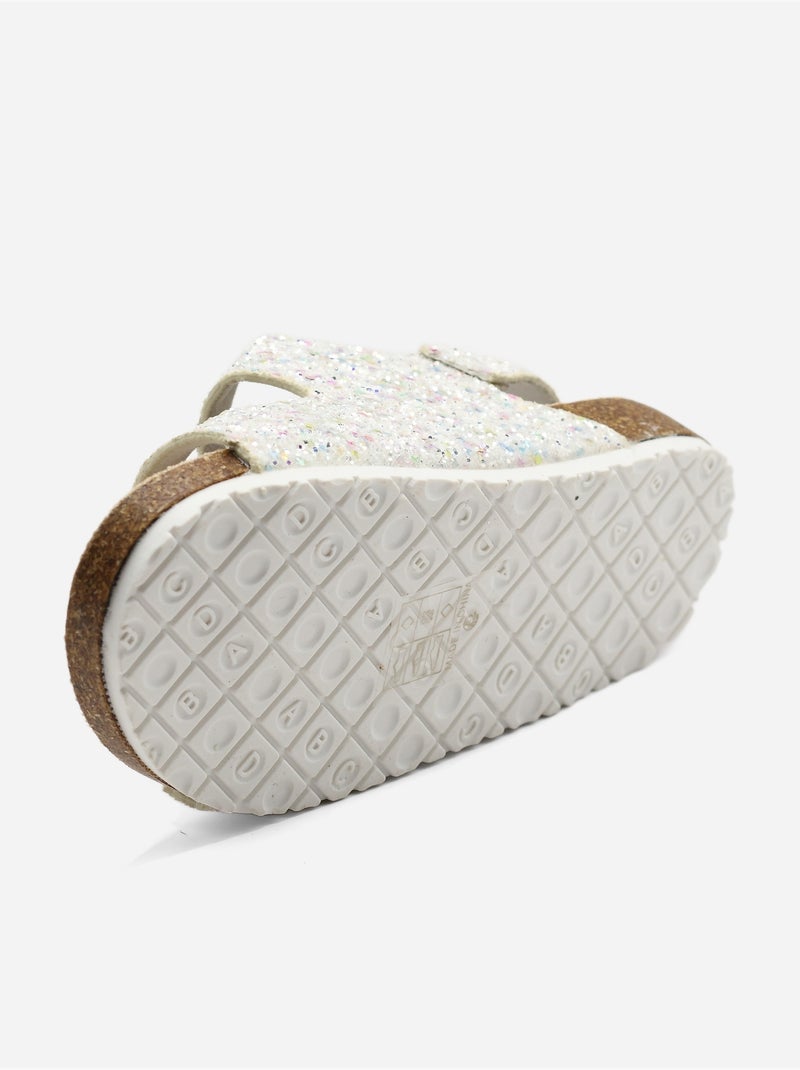 Sandálias com velcro Branco - Kiabi