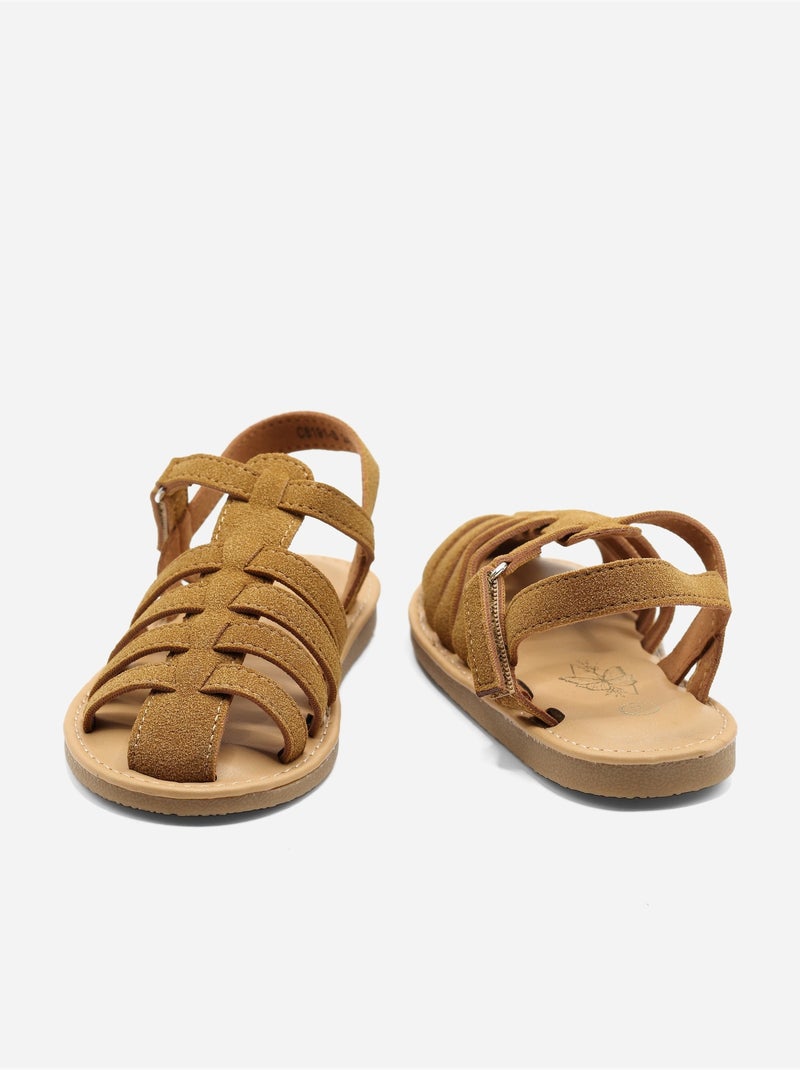 Sandálias com velcro Camelo - Kiabi