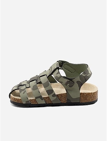 Sandálias com velcro