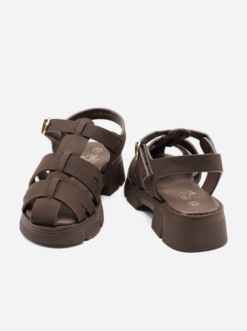 Sandálias com velcro Castanho - Kiabi