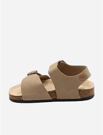 Sandálias com velcro
