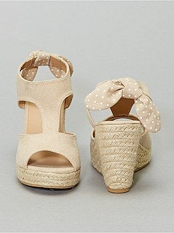 Sandálias compensadas com laço - Kiabi