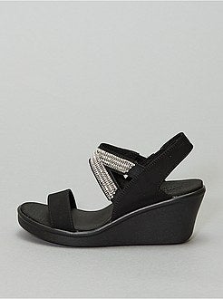 Sandálias compensadas com ouropel 'Skechers' - Kiabi