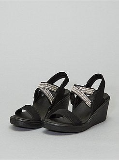 Sandálias compensadas com ouropel 'Skechers' - Kiabi