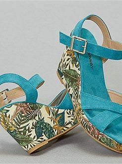 Sandálias compensadas estampadas - Kiabi