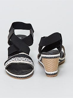 Sandálias compensadas - Kiabi