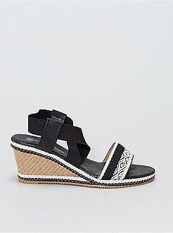 Sandálias compensadas - Kiabi