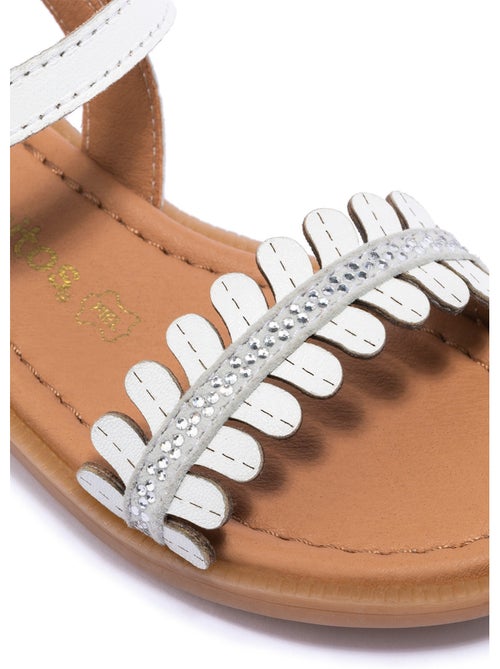 Sandálias conguitos hebilla strass - Kiabi Sandálias conguitos hebilla strass - Kiabi
